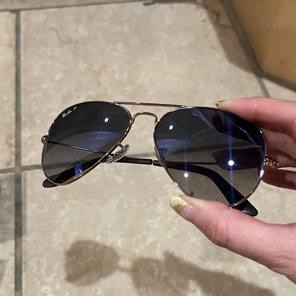 Ray-Ban Aviator polarized Sunglasses with copper frame and grey gradient lenses - Picture 8 of 10